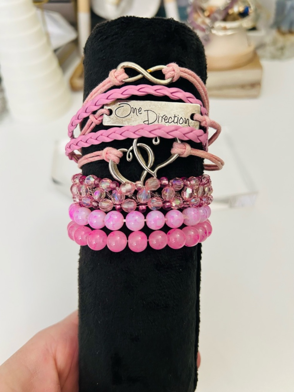 One Direction Multi-Bracelet Set Pink - Picture 5 of 7